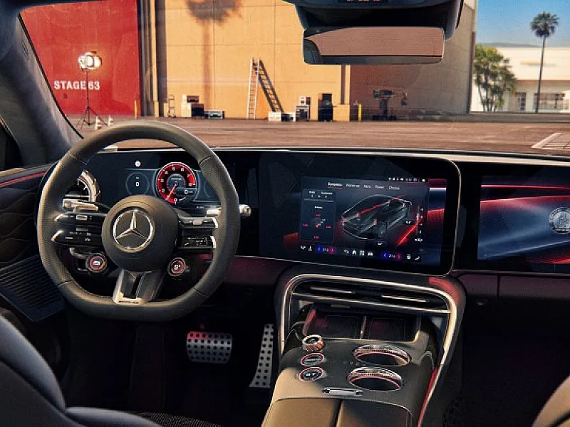 Mercedes-AMG GT 53 Coupé 4 Portas: A nova entrada para a gama GT - imagem 2