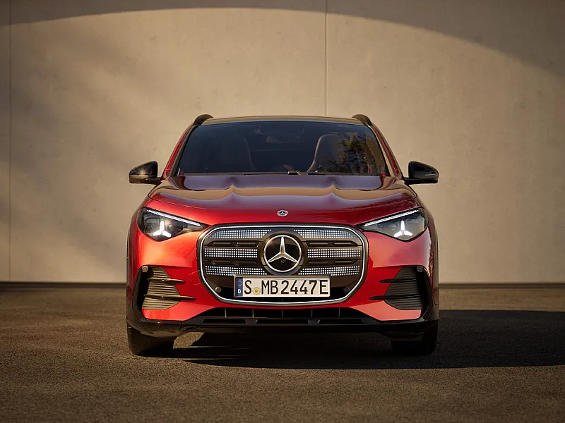 Grupo Mercedes-Benz com vendas de 491.700 veículos ligeiros de passageiros e Vans no terceiro trimestre e um novo registo máximo de vendas globais de BEV - imagem 1