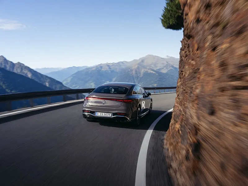 Mais ágil, mais intuitivo: a direção steer-by-wire passa a estar disponível no novo Mercedes-Benz EQS Limousine - imagem 6