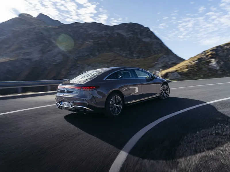 Mais ágil, mais intuitivo: a direção steer-by-wire passa a estar disponível no novo Mercedes-Benz EQS Limousine - imagem 5