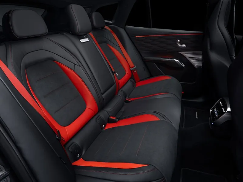 SUV de tecnologia moderna com ADN de modelo desportivo: O novo Mercedes-AMG GT SUV - imagem 7