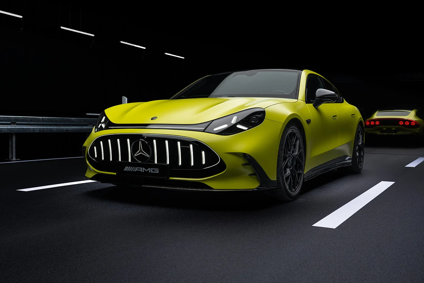 O novo Mercedes-AMG GT Coupé 4 portas: Desportivo Revolucionário. Máxima Intensidade.