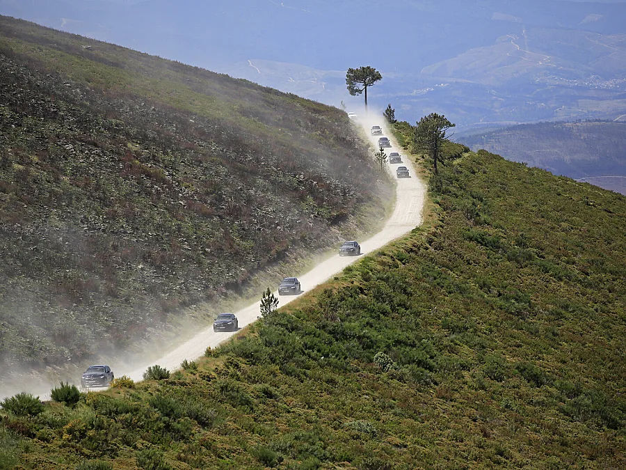 Aventura, diversão e tecnologia 4MATIC na 10ª edição do She’s Mercedes Offroad Experience